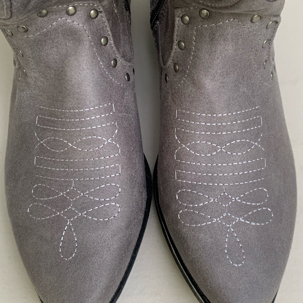 JUSTFAB Dolley gray boots. Size 6,5. - Picture 6 of 10